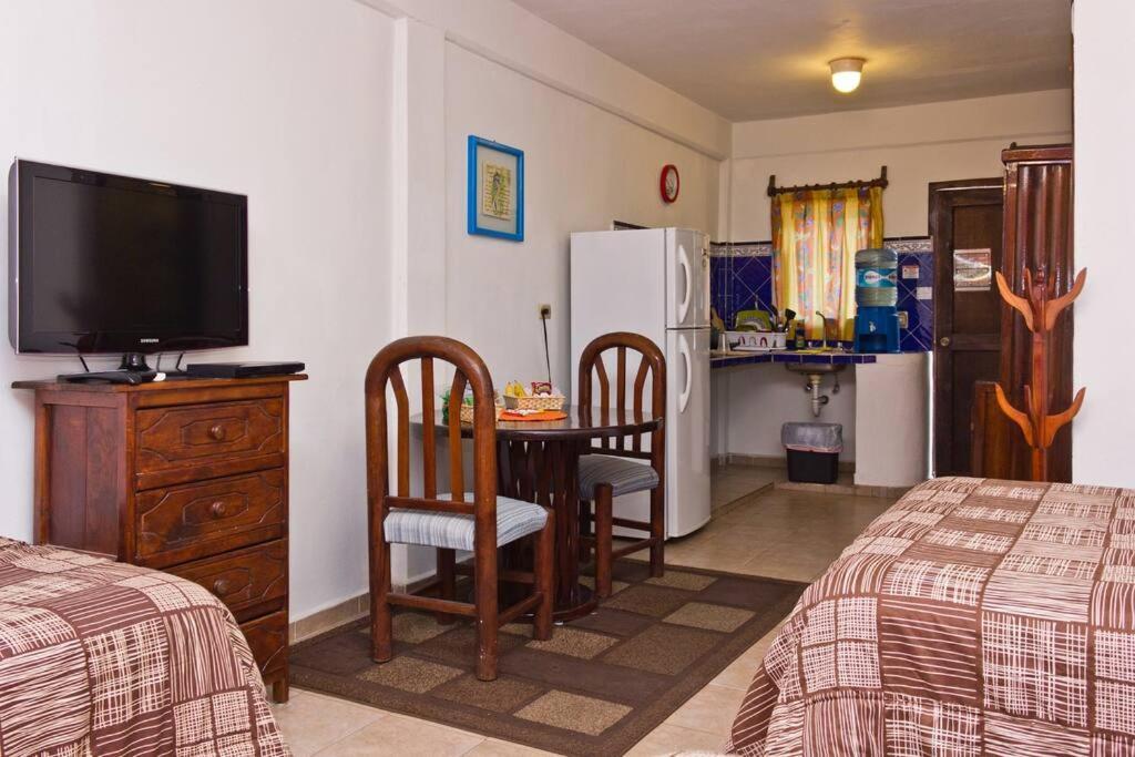 Fenicia (adults Only) Apartment *