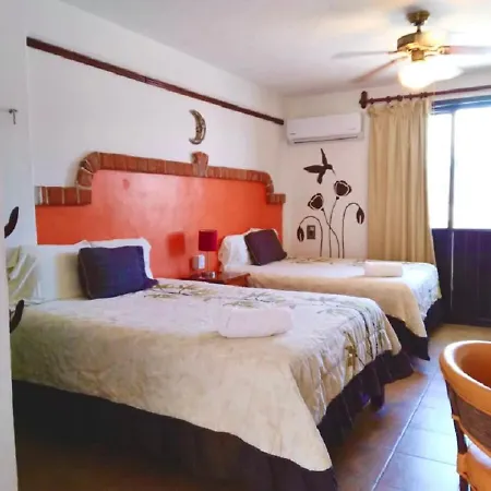 Suites Fenicia (Adults Only) Playa del Carmen Exterior photo
