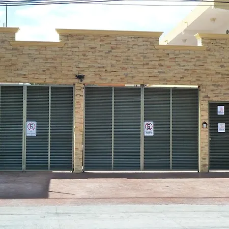 Suites Fenicia (Adults Only) Playa del Carmen Exterior photo
