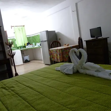 Suites Fenicia (Adults Only) Playa del Carmen Room photo