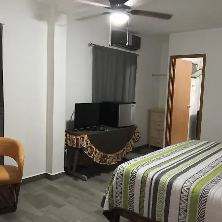 Suites Fenicia (Adults Only) Playa del Carmen Exterior photo