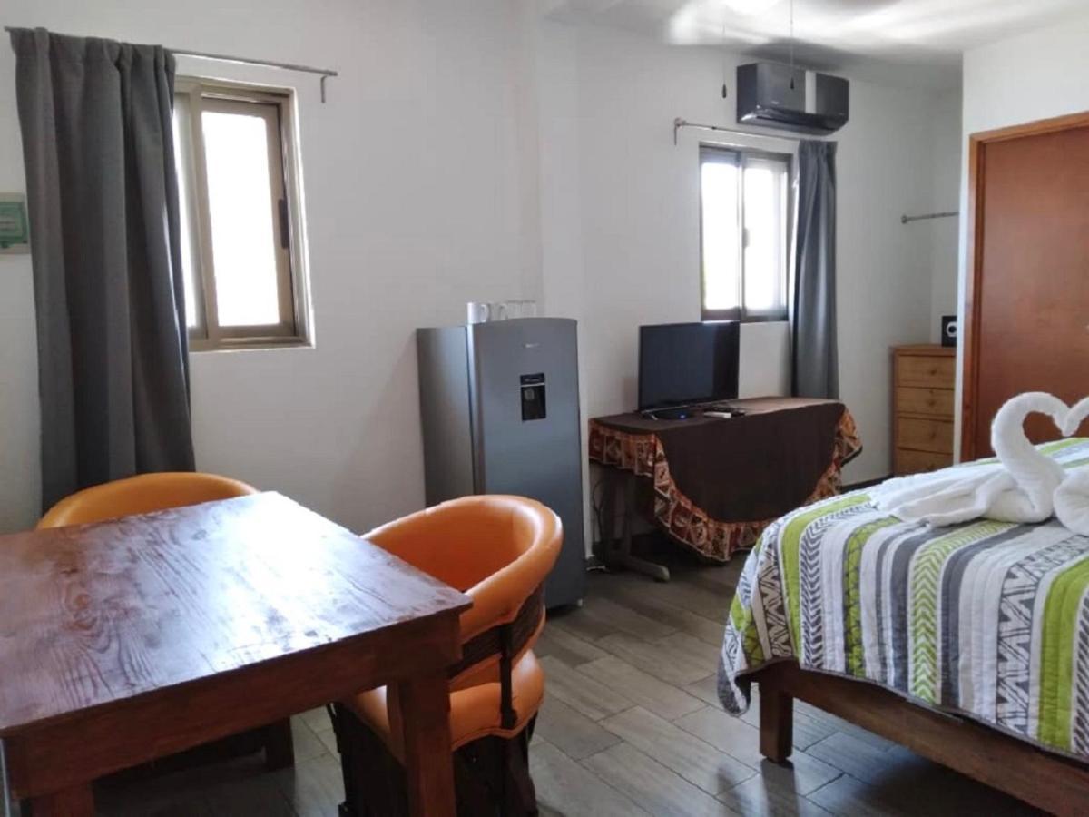 Fenicia (adults Only) Apartment